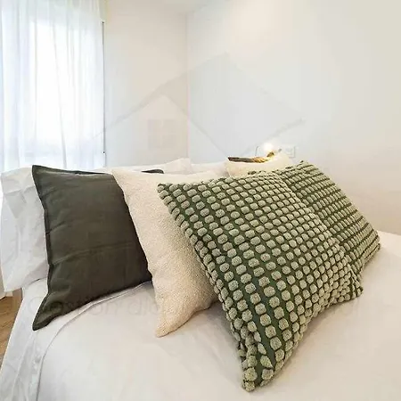 4 Colores Apartamento Apartment *